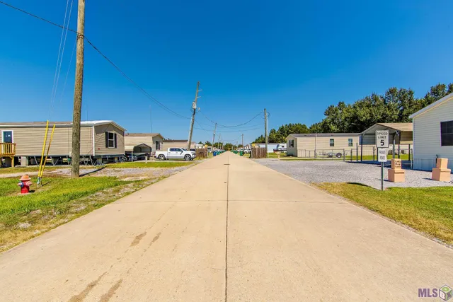 $2,500,000 | 346 Bayou Blue Bypass Road, Gray, LA 70359