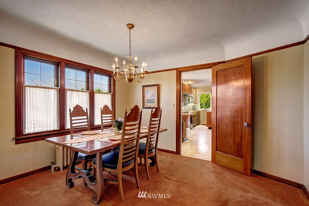 925 North 80th Street Seattle, WA 98103 - Photo 4 of 18 Gallery Image 4