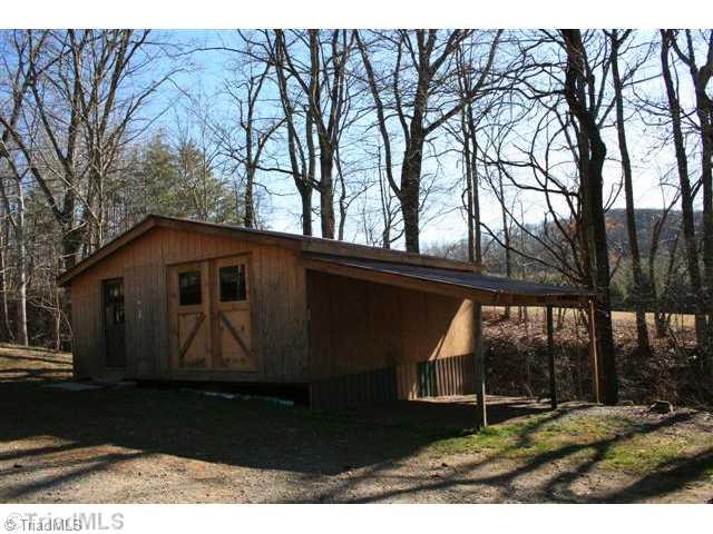 888 Trot Valley Road Stuart, VA 24171 - Photo 3 of 16 Workshop.