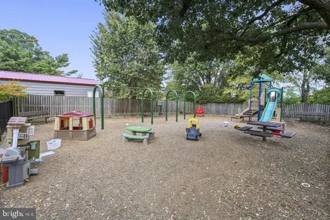 $435,000 | 3043 South Columbus Street, Unit B1, Arlington, VA 22206