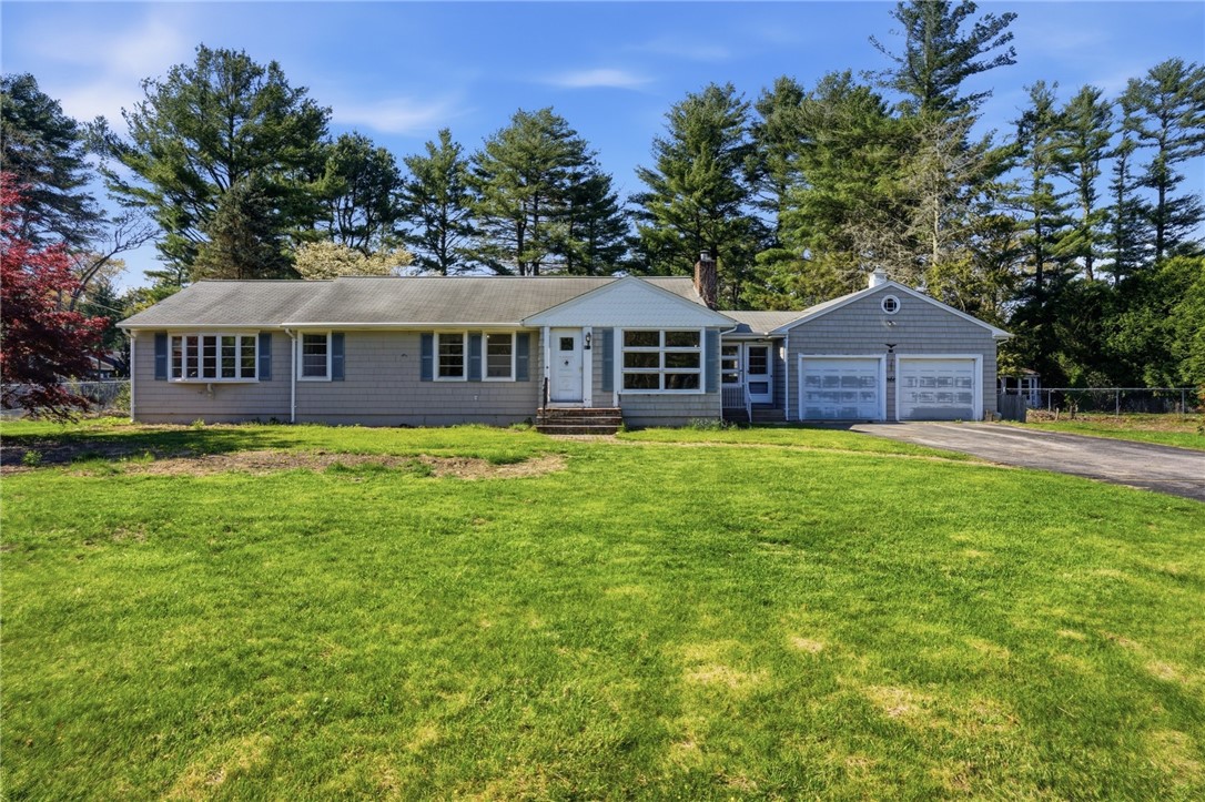 330 Harkney Hill Road Coventry, RI 02816 - Photo 4 of 43