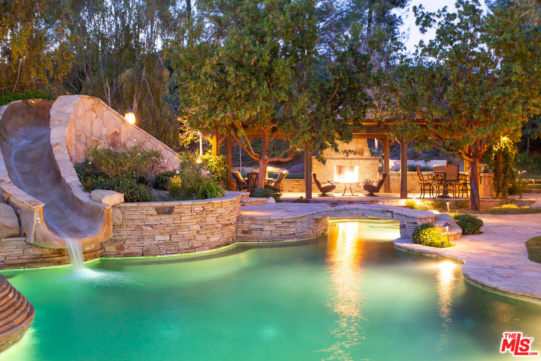 9269 Stockton Road Moorpark, CA 93021 - Photo 25 of 46 a view of a swimming pool with an outdoor space
