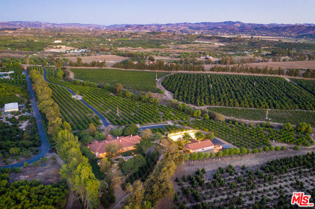 9269 Stockton Road Moorpark, CA 93021 - Photo 46 of 46 a view of a city with mountains in the background