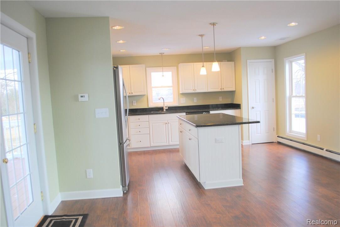 8758 Sumpter Road Maybee, MI 48159 - Photo 10 of 27 DSC_0088-2.jpg