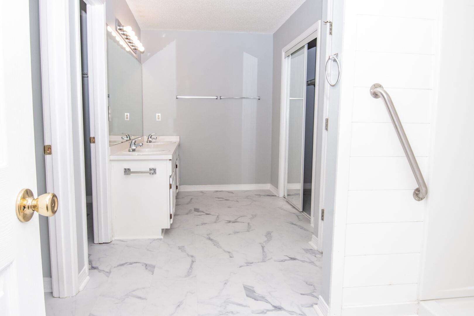 607 Risen Star Drive Crestview, FL 32539 - Photo 23 of 35 a view of utility room