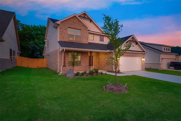 $2,590 | 739 Copley Street, Sherman, TX 75090