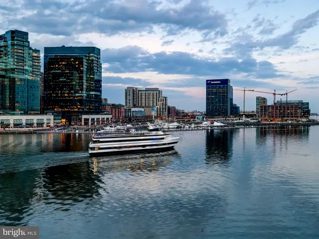 $5,000,000 | 801 Key Highway, Unit P54, Baltimore, MD 21230