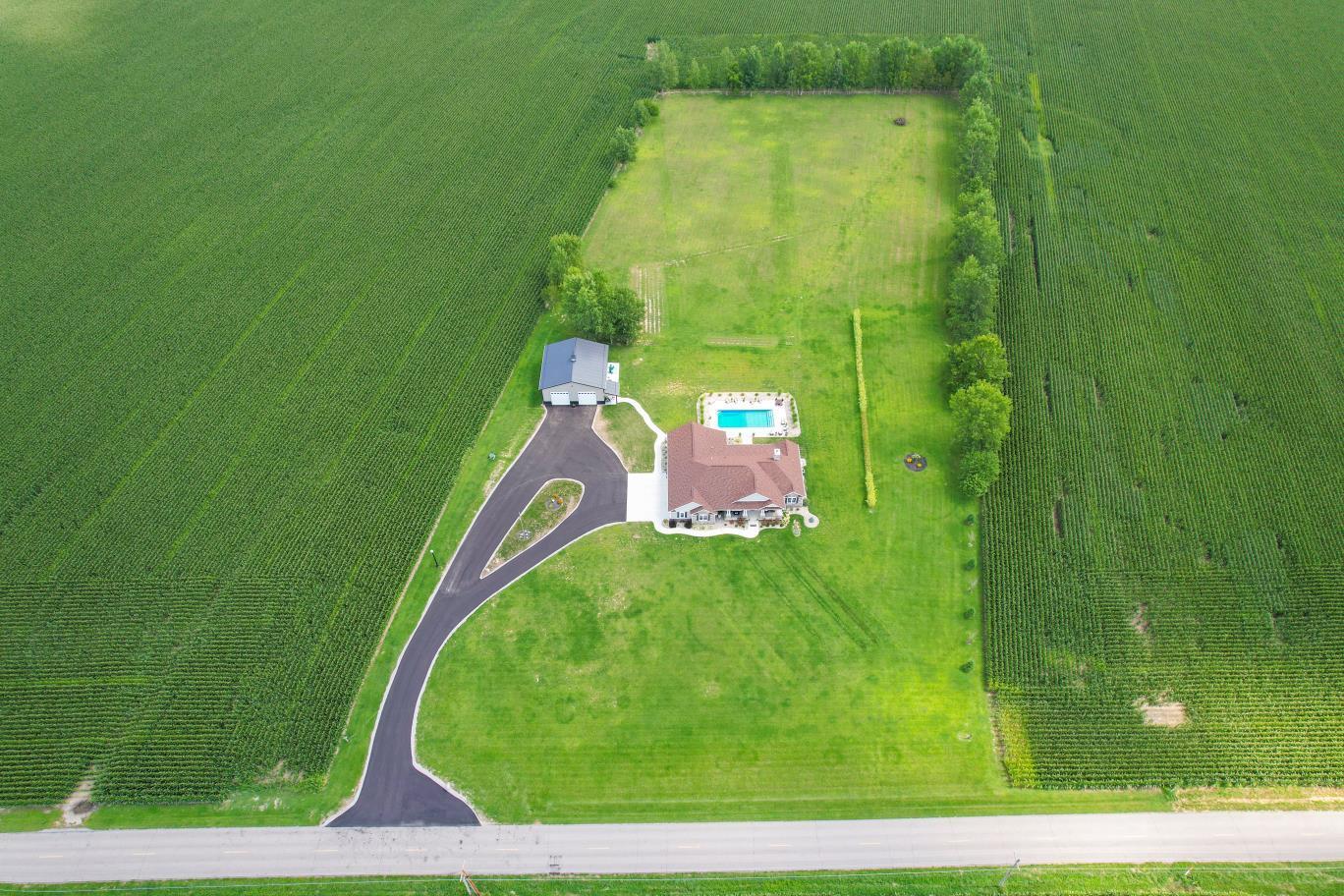4307 South Mauxferry Road Franklin, IN 46131 - Photo 22 of 79 Gallery Image 22
