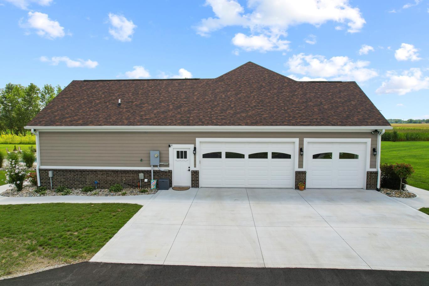 4307 South Mauxferry Road Franklin, IN 46131 - Photo 4 of 79 Gallery Image 4