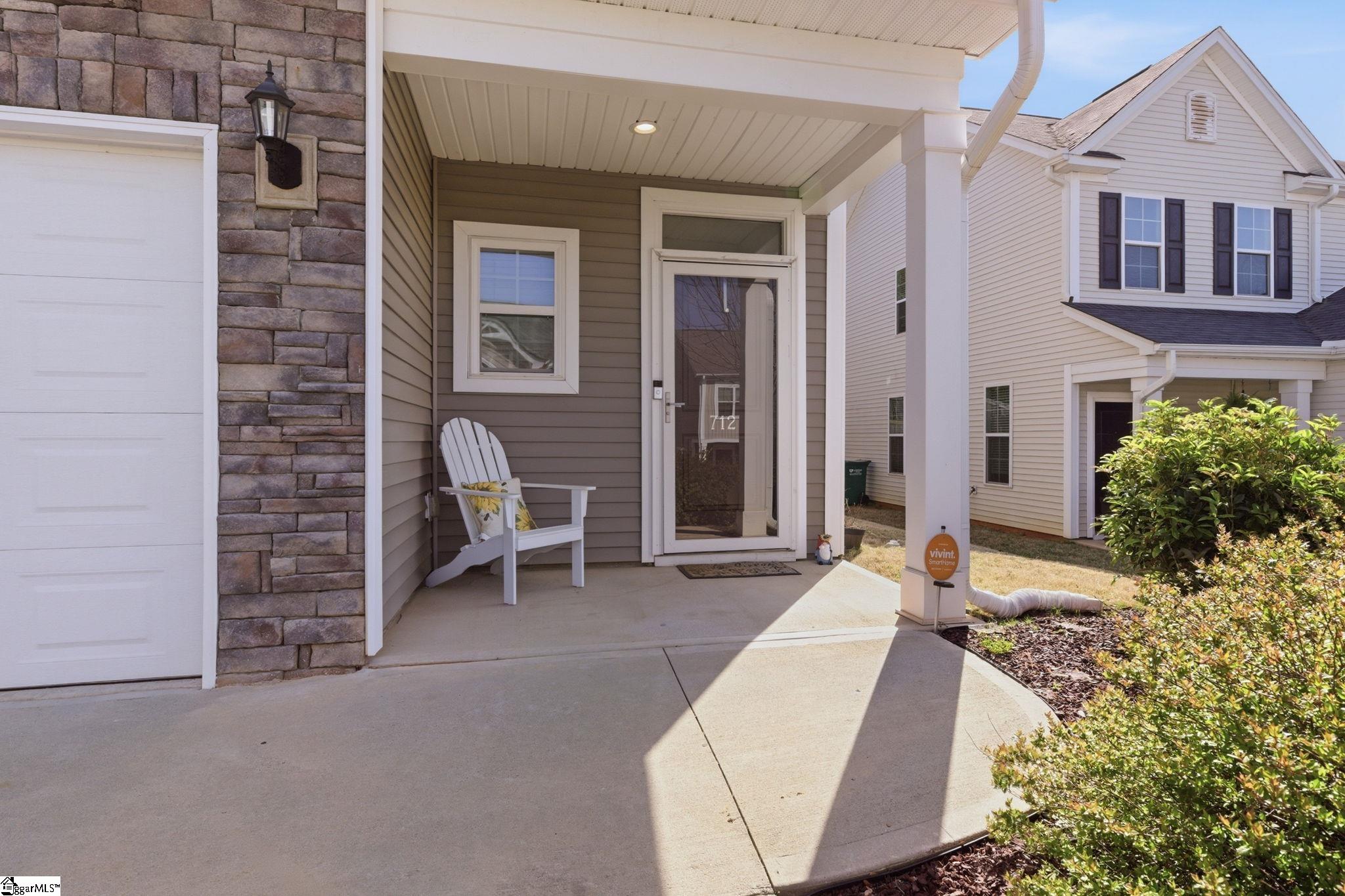 712 Hayden Lane Inman, SC 29349 - Photo 2 of 31