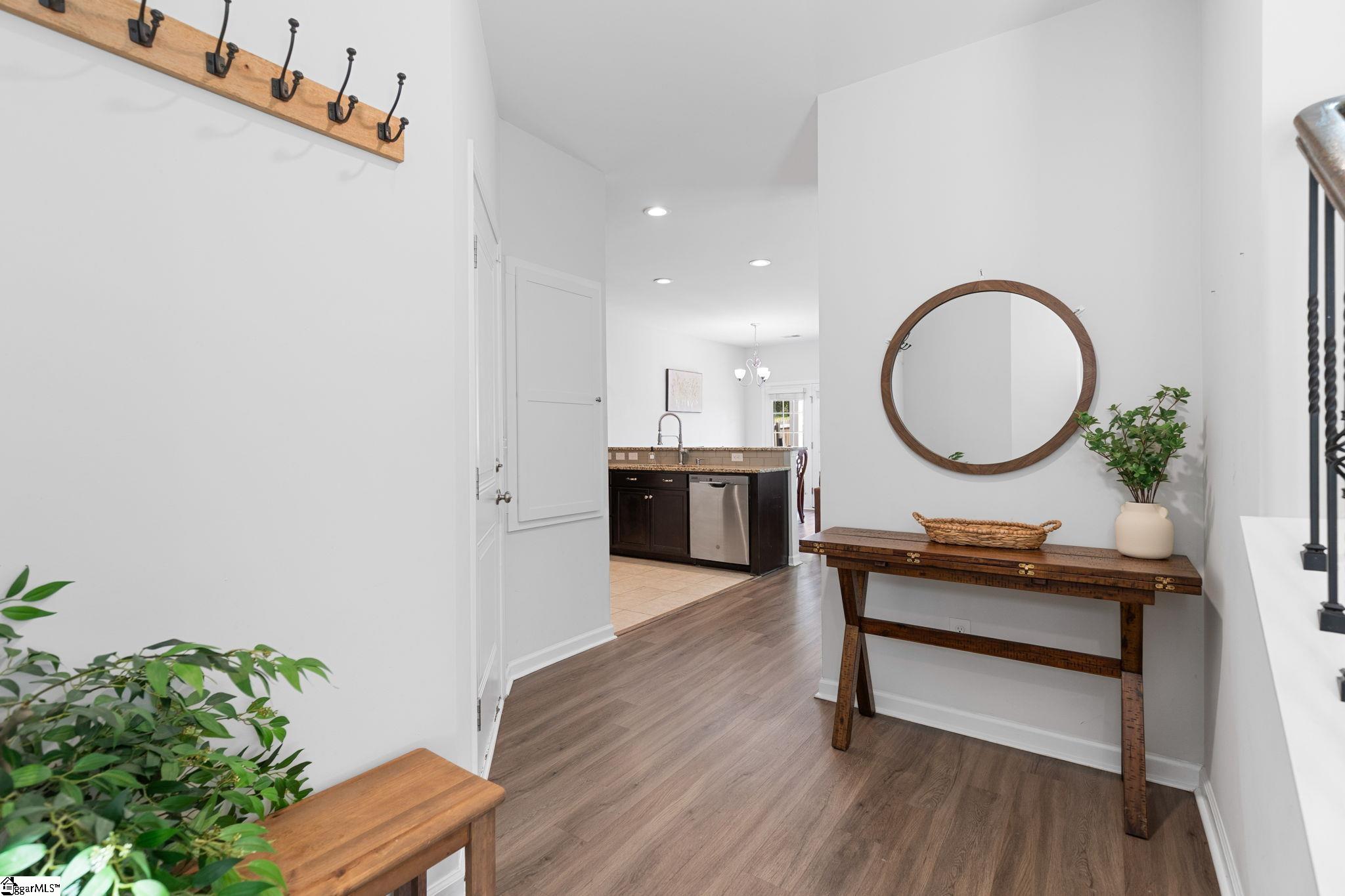 712 Hayden Lane Inman, SC 29349 - Photo 4 of 31