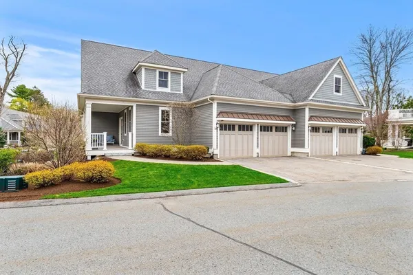 $1,395,000 | 23 Woodmere Drive, Unit 13, Milton, MA 02186