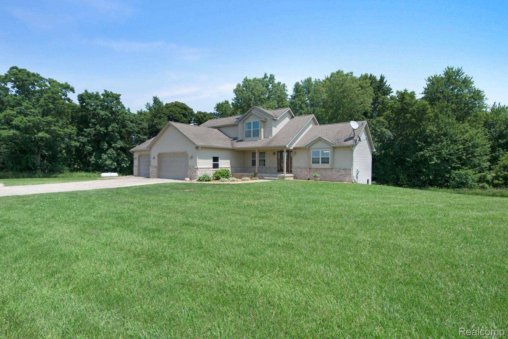 9880 North Marsh Road Fowlerville, MI 48836 - Photo 3 of 34 Photo Jul 08, 1 56 56 PM.jpg