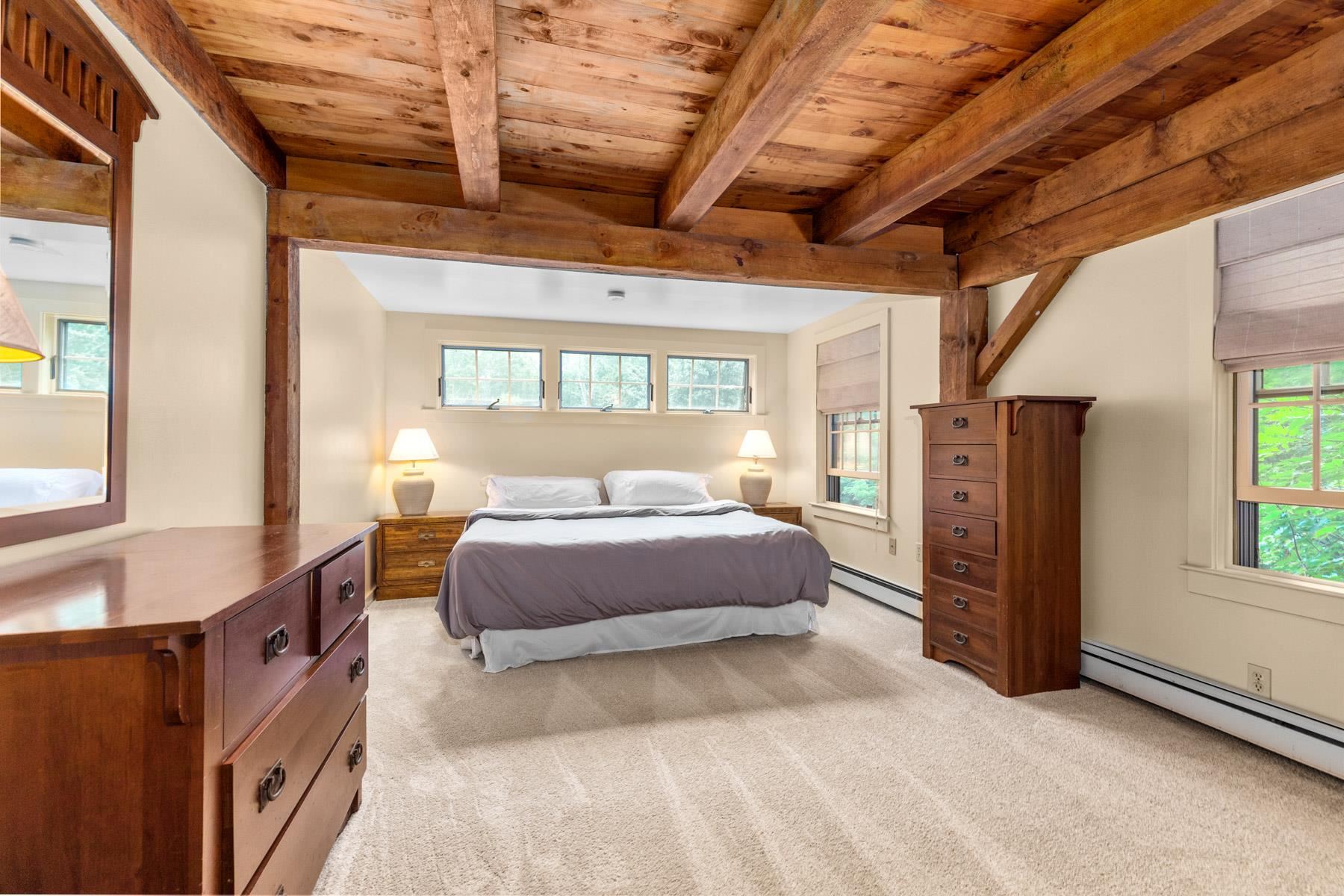 74 High Street Stratham, NH 03885 - Photo 18 of 40 Gallery Image 18