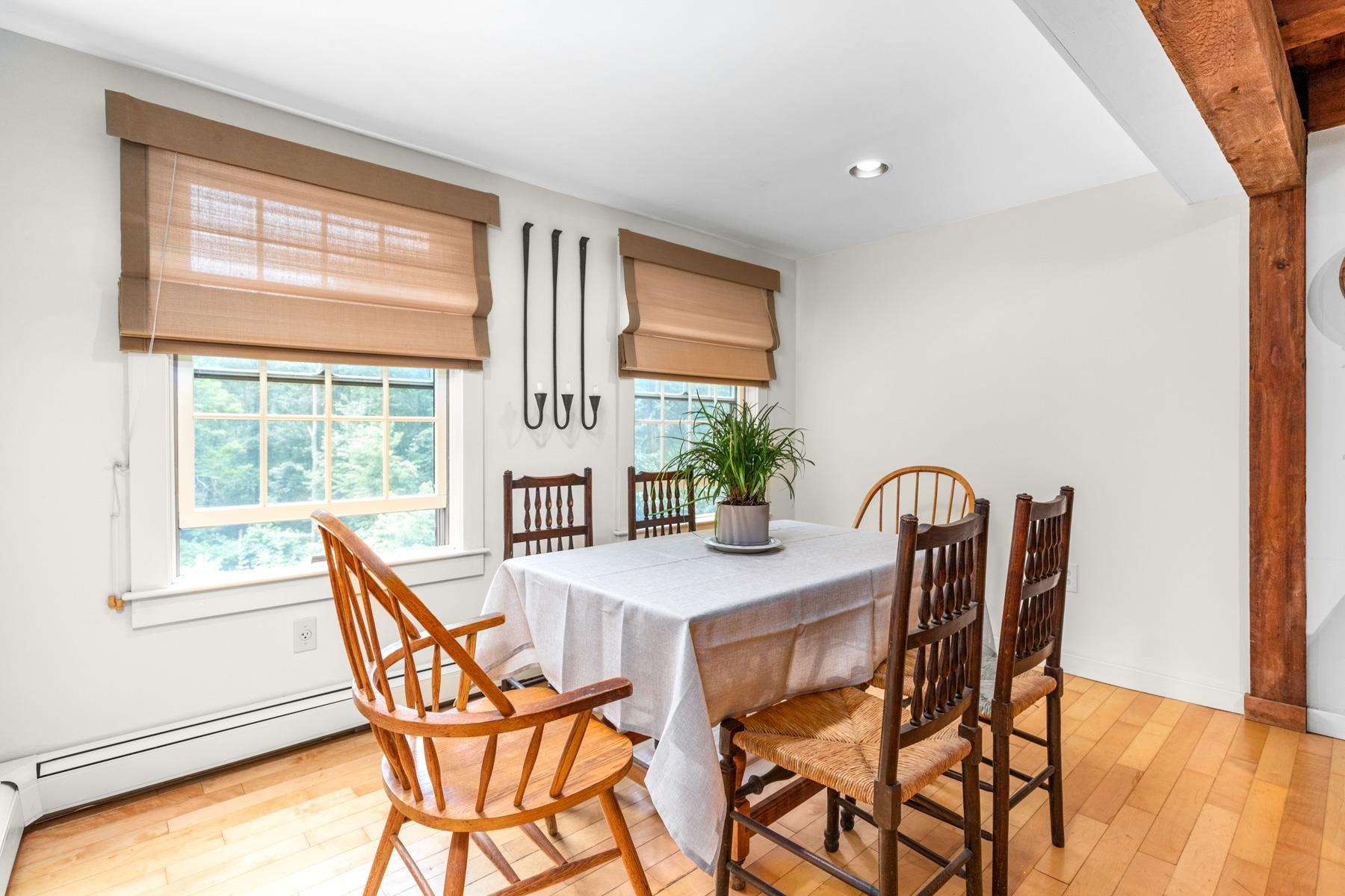 74 High Street Stratham, NH 03885 - Photo 10 of 40 Gallery Image 10