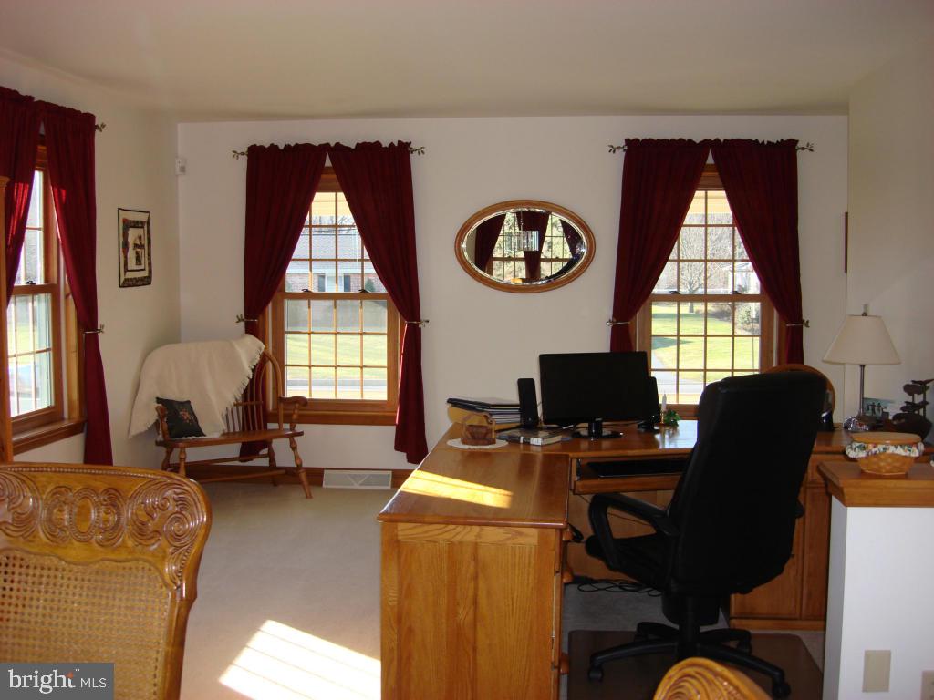 2511 Shaub Road Lancaster, PA 17601 - Photo 8 of 32 Gallery Image 8