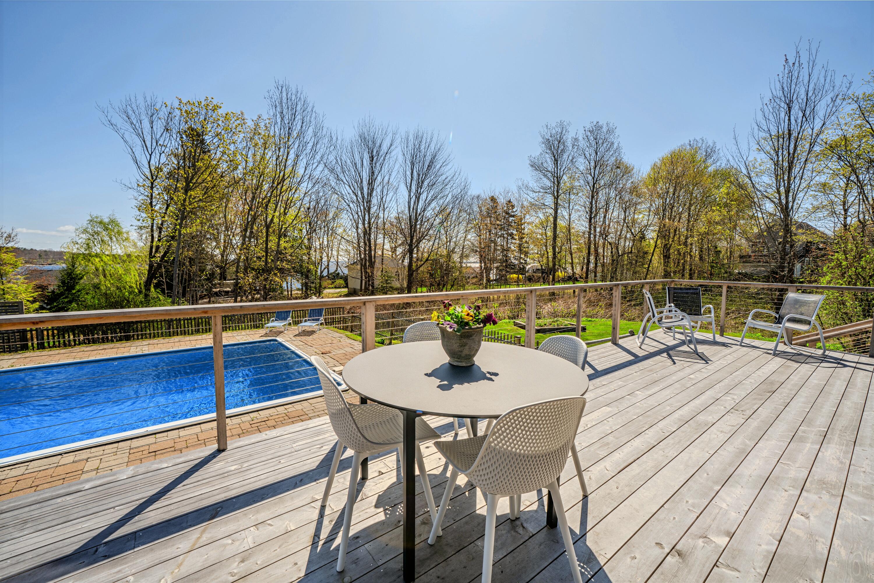 16 Cottage Street Belfast, ME 04915 - Photo 11 of 50 16 Cottage Deck