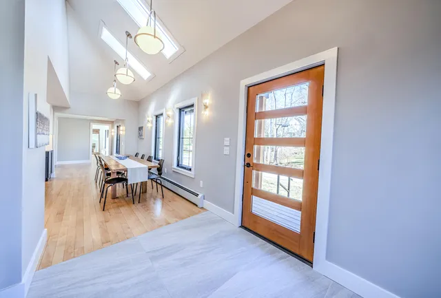 $1,195,000 | 16 Cottage Street, Belfast, ME 04915