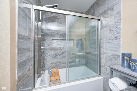 $295,000 | 6545 Newstead Drive, Indianapolis, IN 46217