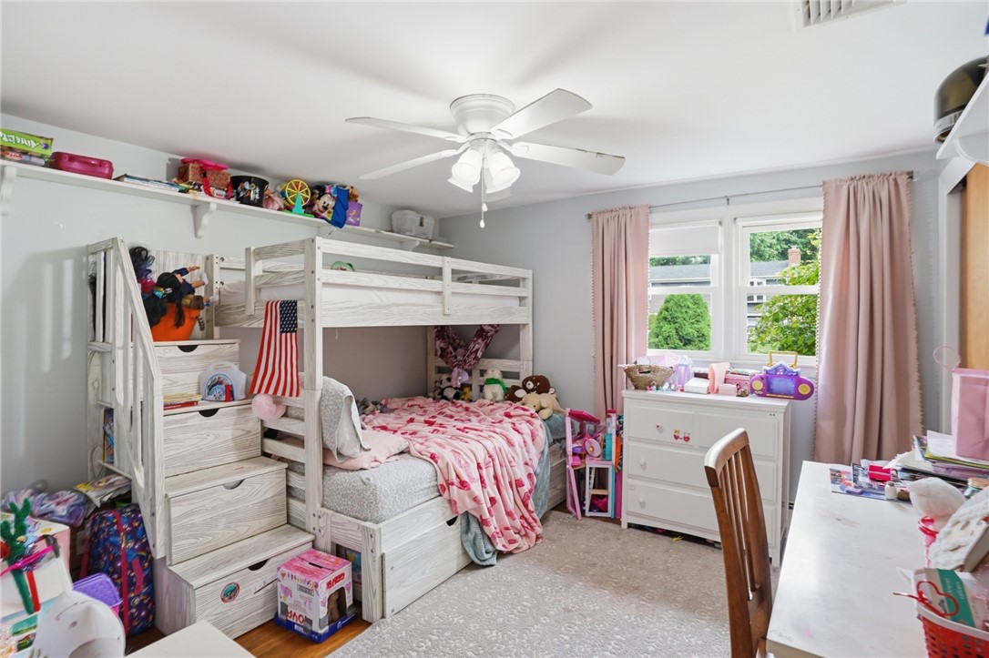 14 Beatrice Avenue Warwick, RI 02889 - Photo 13 of 31