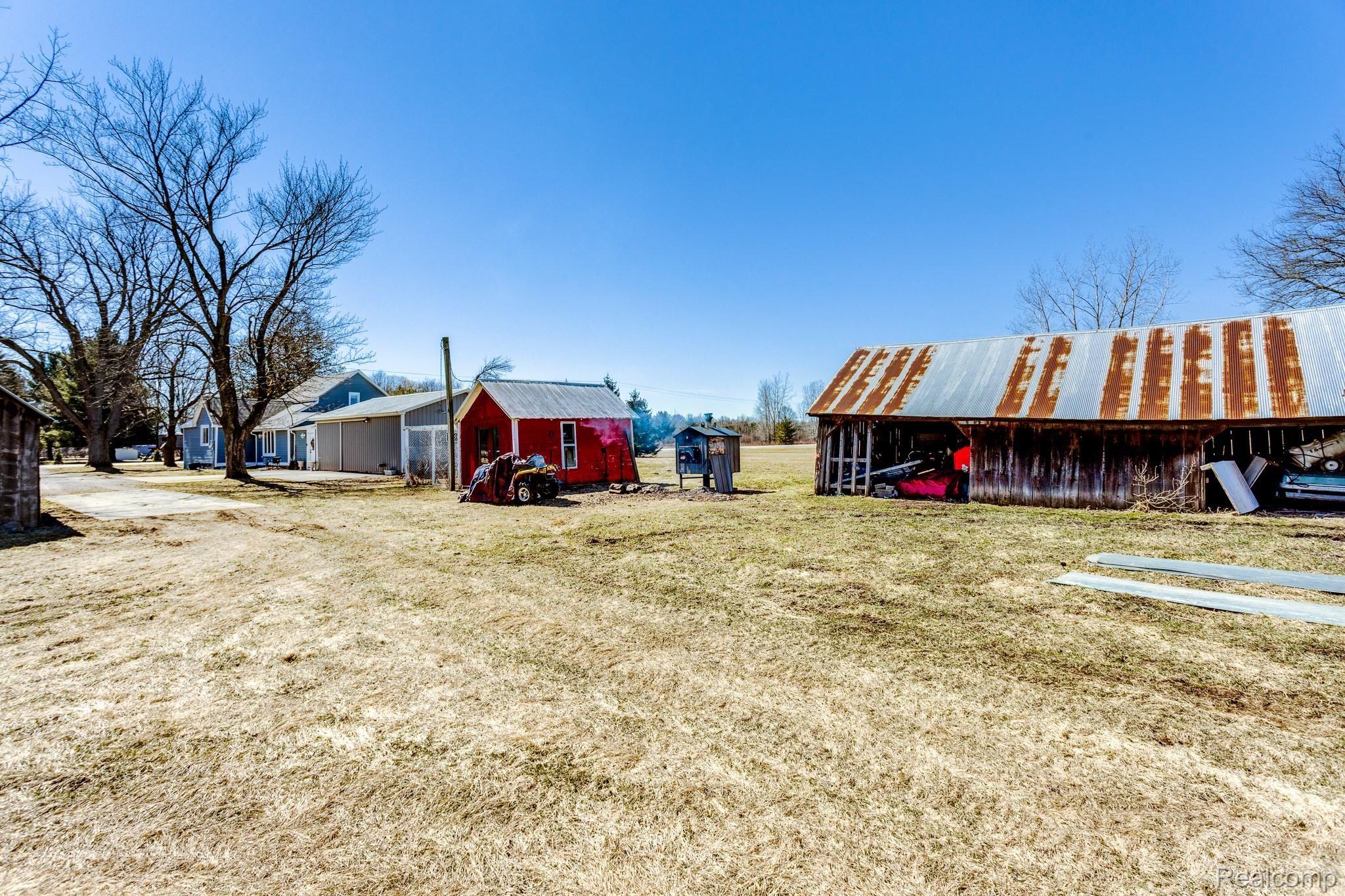 8014 Imlay City Road Avoca, MI 48006 - Photo 46 of 47 8614 Imlay City Rd ex (19 of 20).jpg
