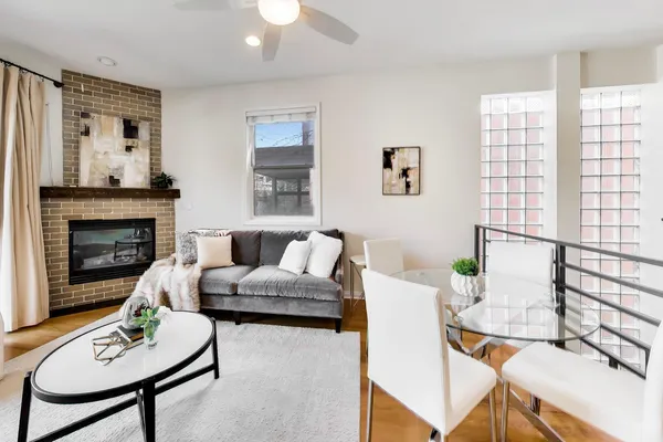$500,000 | 2026 West Pierce Avenue, Unit 4, Chicago, IL 60622