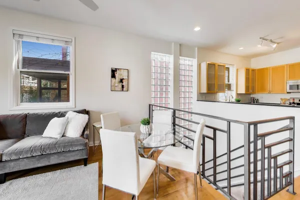 $500,000 | 2026 West Pierce Avenue, Unit 4, Chicago, IL 60622