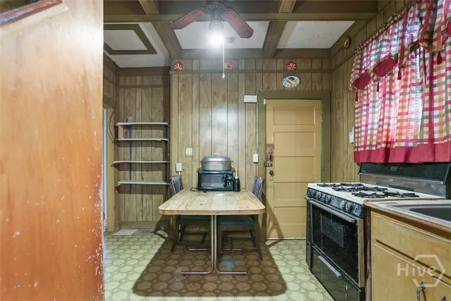 $290,000 | 607 Seiler Avenue, Savannah, GA 31401