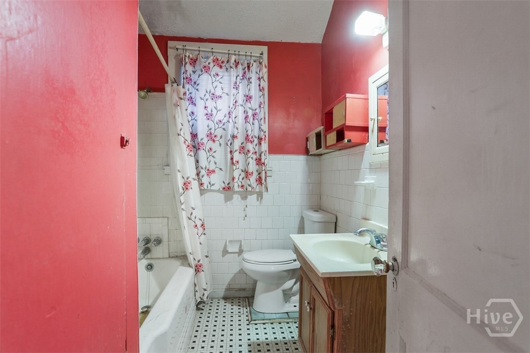 607 Seiler Avenue Savannah, GA 31401 - Photo 27 of 30