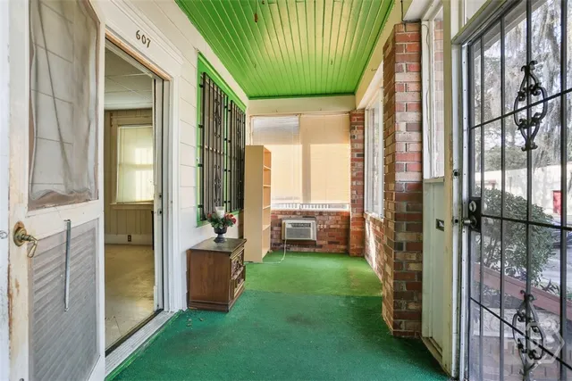 $290,000 | 607 Seiler Avenue, Savannah, GA 31401