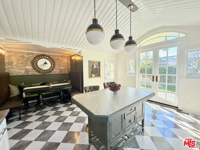 $6,800 | 370 Main Street, Los Alamos, CA 93440