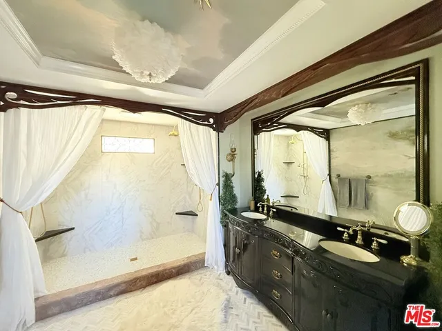 $6,800 | 370 Main Street, Los Alamos, CA 93440