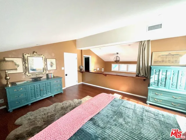 $6,800 | 370 Main Street, Los Alamos, CA 93440