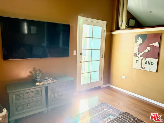 $6,800 | 370 Main Street, Los Alamos, CA 93440