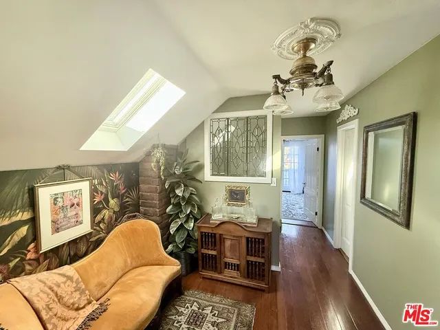 $6,800 | 370 Main Street, Los Alamos, CA 93440