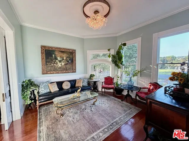 $6,800 | 370 Main Street, Los Alamos, CA 93440