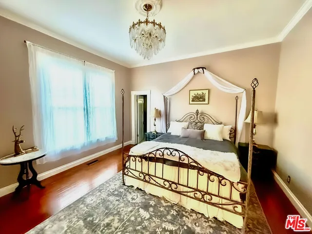 $6,800 | 370 Main Street, Los Alamos, CA 93440