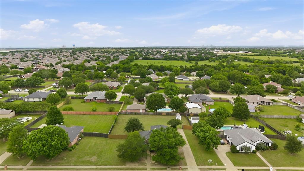 921 High Point Drive Midlothian, TX 76065 - Photo 35 of 39