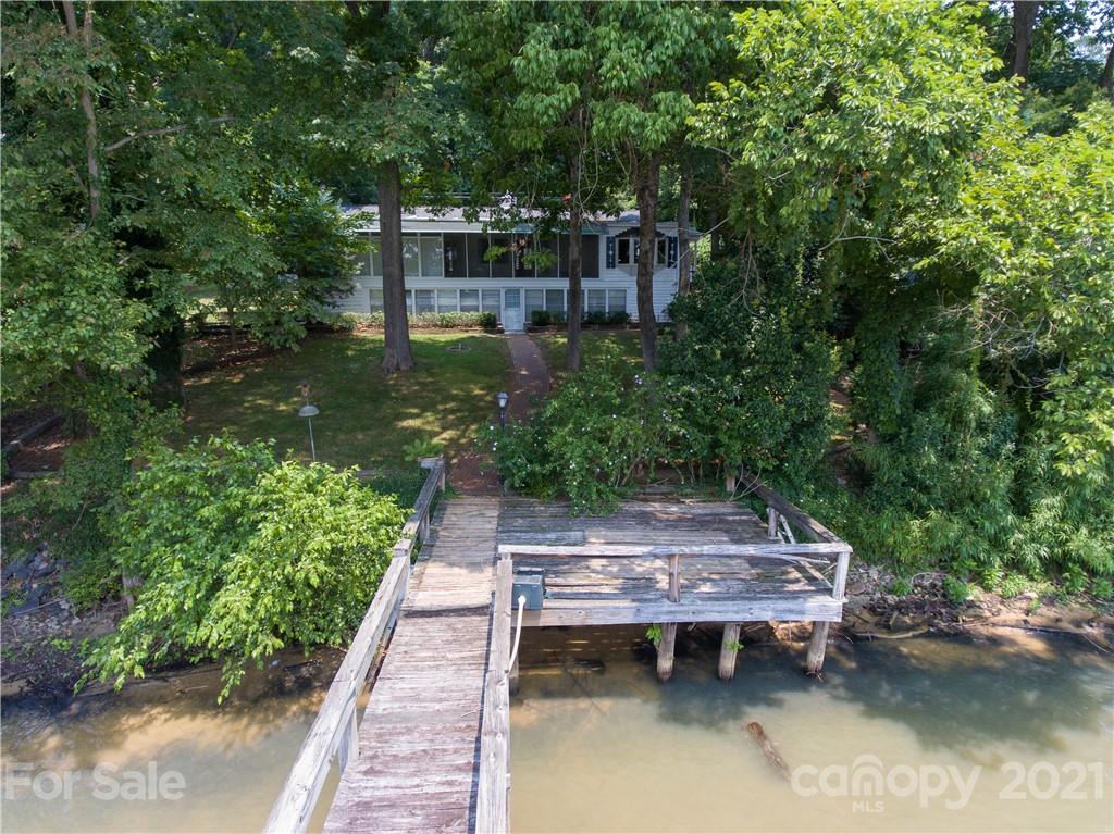 6501 Amos Smith Road Charlotte, NC 28214 - Photo 13 of 37 Gallery Image 13