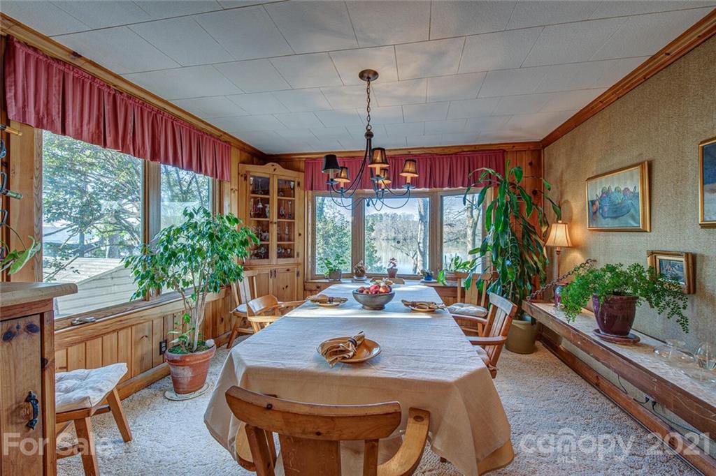 6501 Amos Smith Road Charlotte, NC 28214 - Photo 22 of 37 Gallery Image 22
