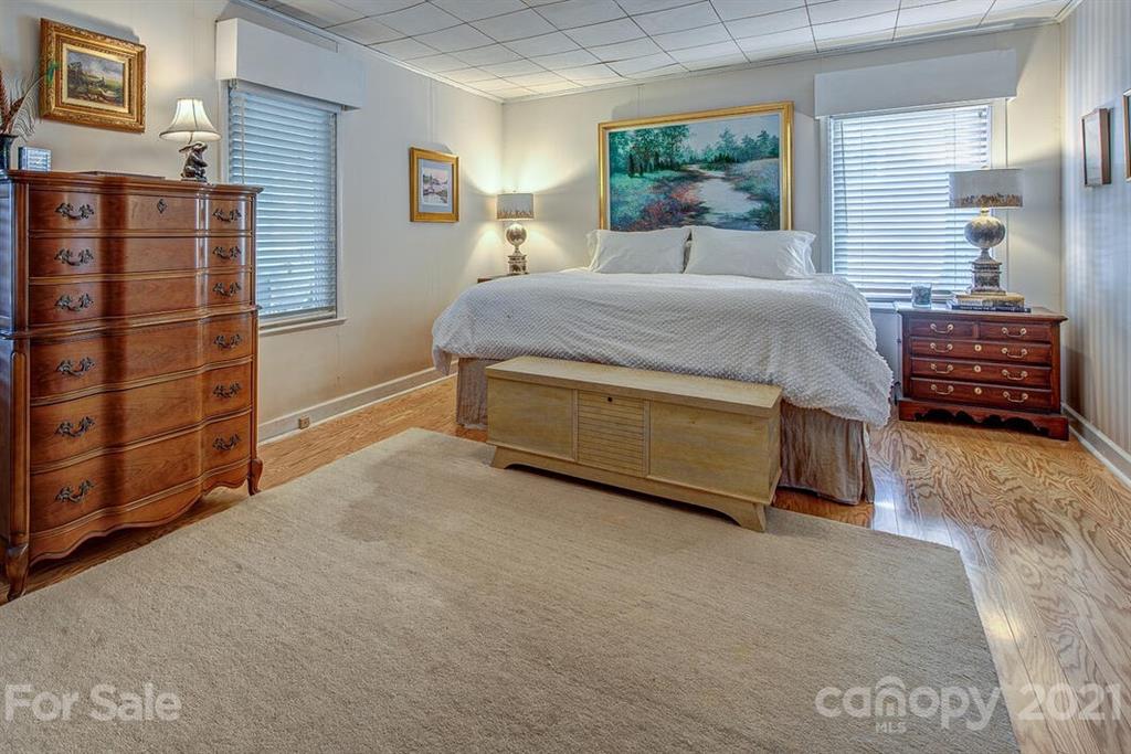 6501 Amos Smith Road Charlotte, NC 28214 - Photo 26 of 37 Gallery Image 26