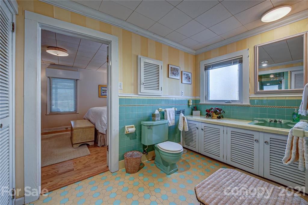 6501 Amos Smith Road Charlotte, NC 28214 - Photo 27 of 37 Gallery Image 27