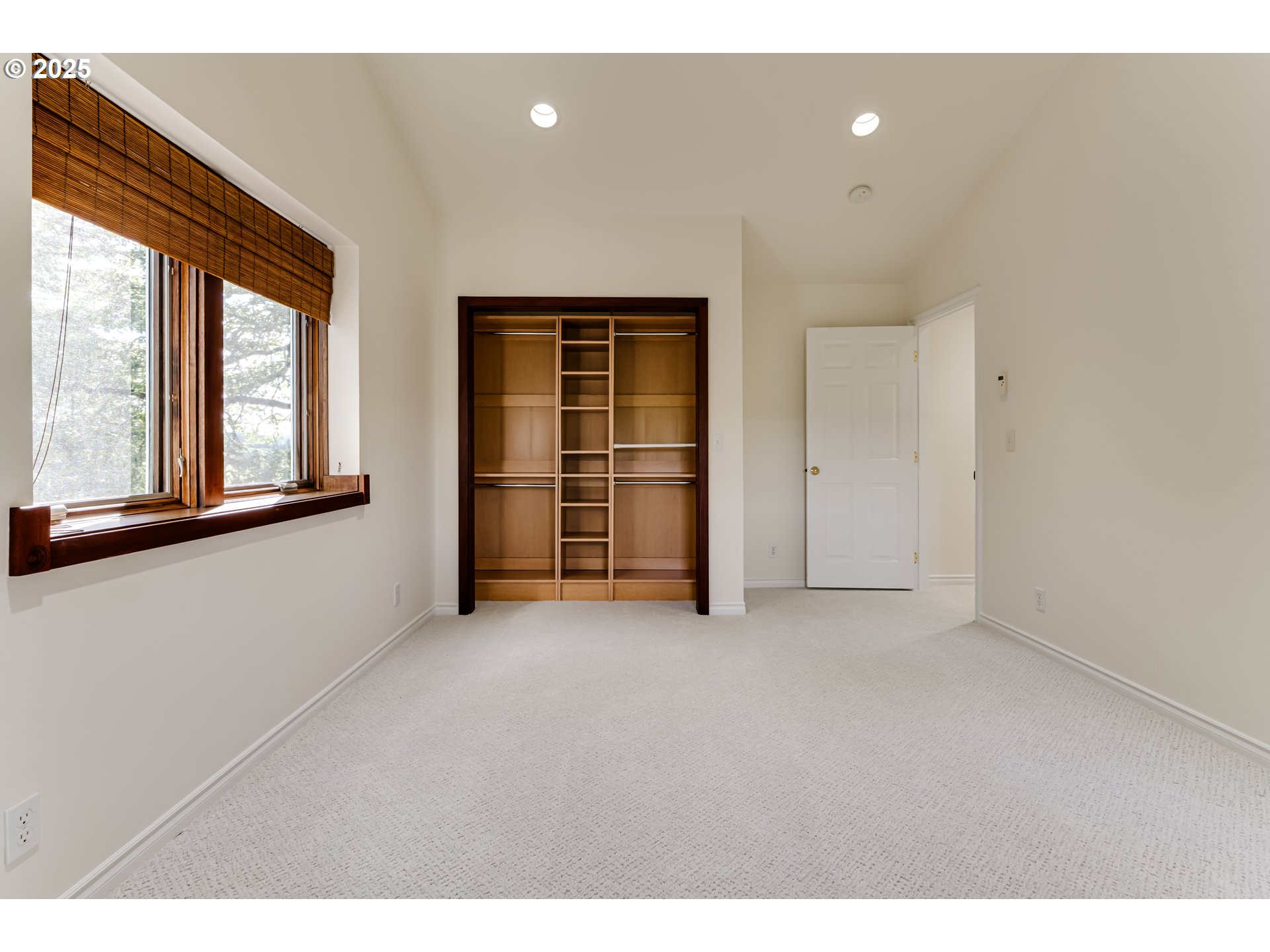 27161 Briggs Hill Road Eugene, OR 97405 - Photo 34 of 47 an empty room with windows and closet