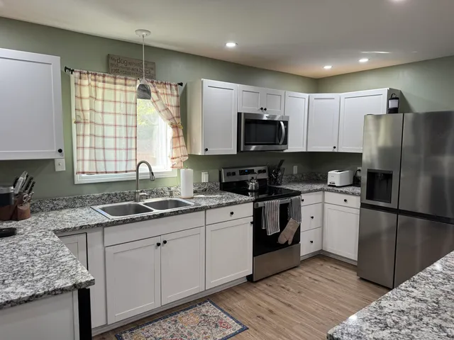 $350,000 | 683 Water Street, Bennington, VT 05257