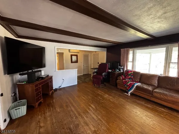 $399,000 | 53 Carlton Avenue, Ewing, NJ 08618