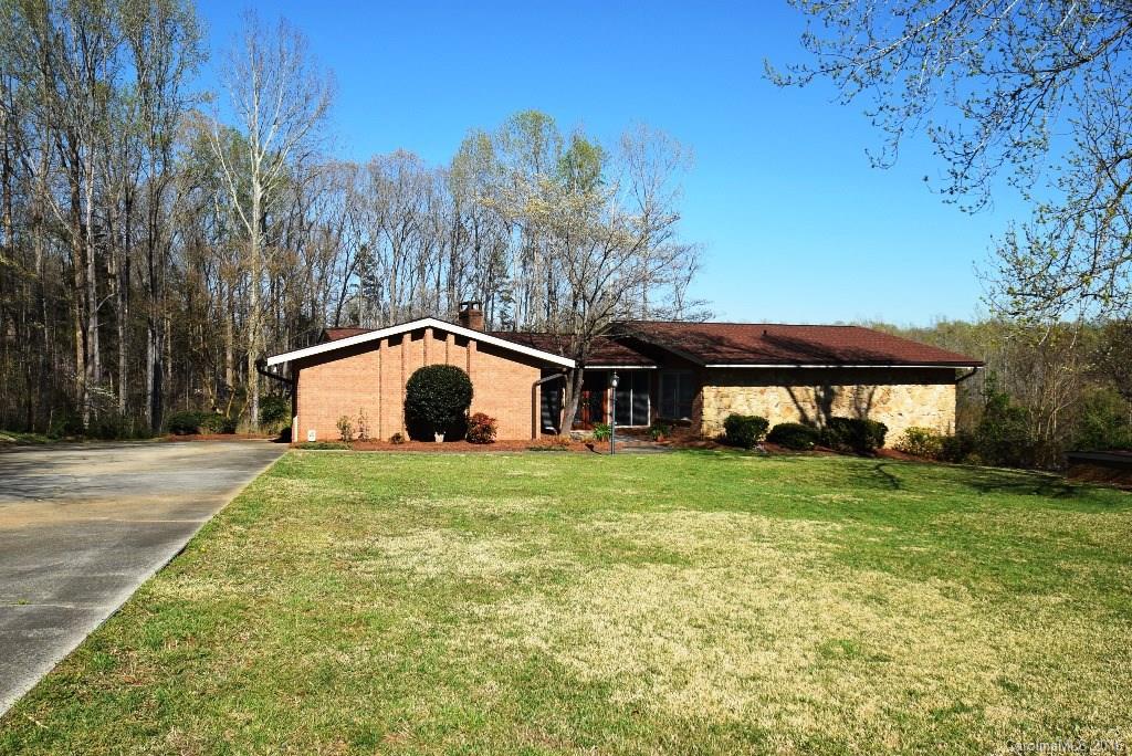 8736 Reedy Creek Road Charlotte, NC 28215 - Photo 1 of 19 Gallery Image 1