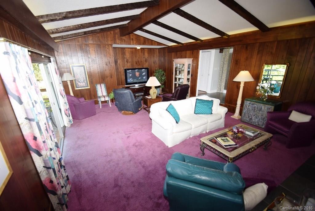 8736 Reedy Creek Road Charlotte, NC 28215 - Photo 9 of 19 Gallery Image 9