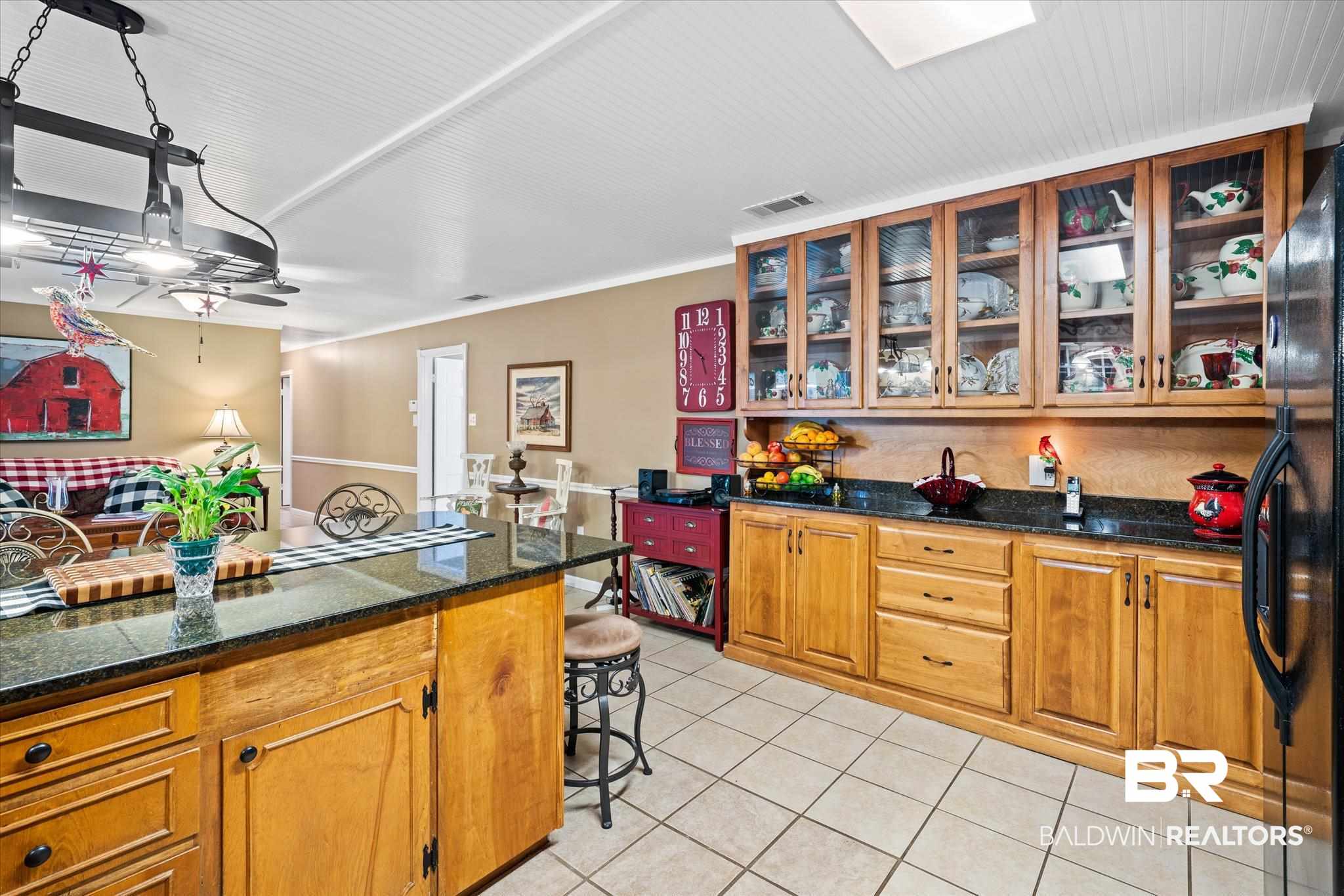 206 East Baratara Drive Mobile, AL 36611 - Photo 14 of 37