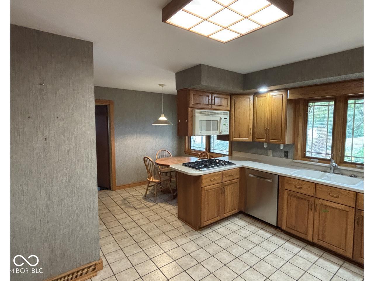 2701 West Petty Road Muncie, IN 47304 - Photo 17 of 50