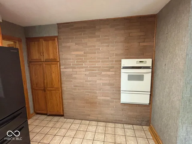 $229,000 | 2701 West Petty Road, Muncie, IN 47304